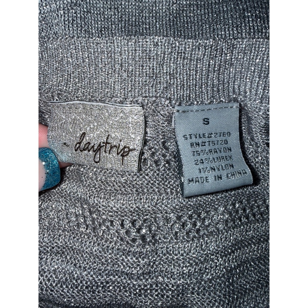 Daytrip Womens Silver Lurex Knit Boat Neck 3/4 Sleeve Sweater Top Size S - Picture 3 of 5